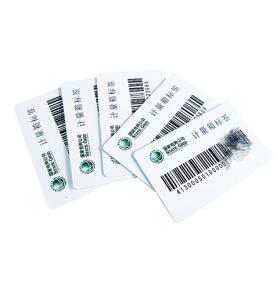 Artikuj PVC të papërshkueshëm nga uji dhe rezistente ndaj përplasjes, tabaka e kutisë së qarkullimit të logjistikës së inventarit gjurmues 18000-6C Kartë etiketë RFID