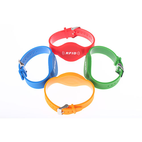 Rrip dore i personalizuar prej gome PVC i butë RFID OEM 3