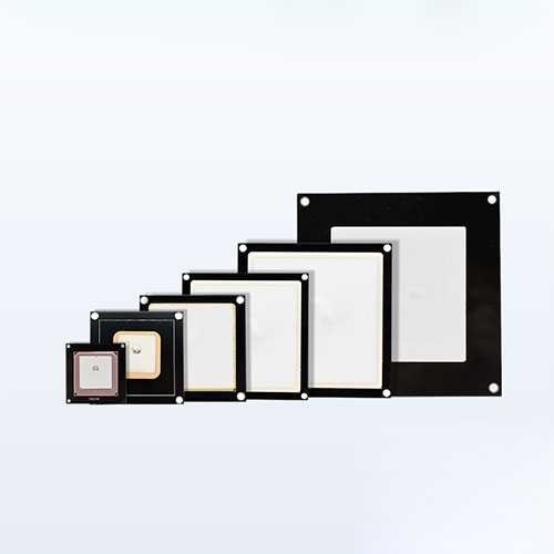 polarizimi UHF rfid Antenë e lexuesit UHF me lidhës SMA/TNC në distanca të gjata